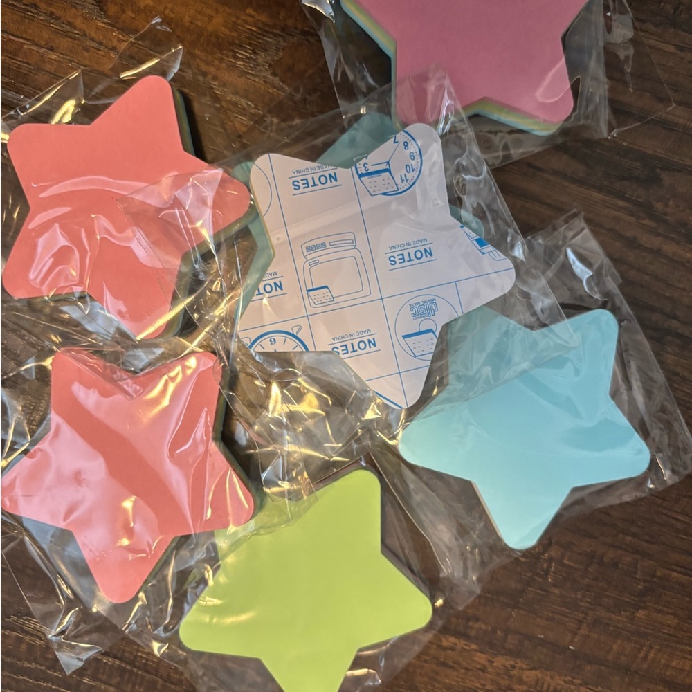 Star-Shaped Sticky Notes Set